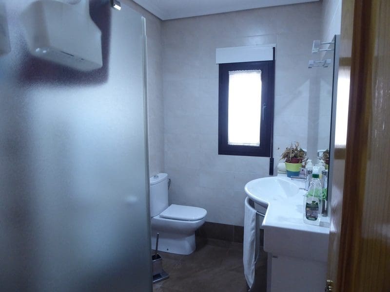 8 soverom Kommersiell til salgs i Castril - € 888 000 (Ref: 9789636)