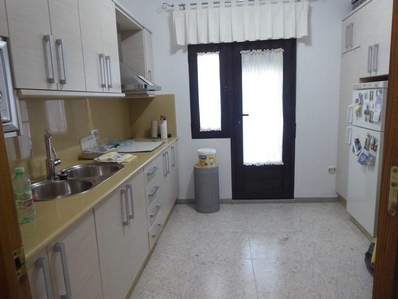 8 soverom Kommersiell til salgs i Castril - € 888 000 (Ref: 9789636)