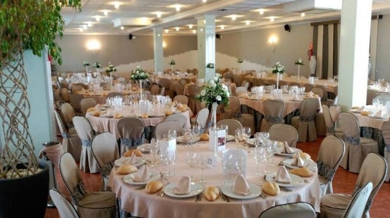 8 soverom Kommersiell til salgs i Castril - € 888 000 (Ref: 9789636)