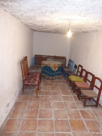 2 soverom Grottehus til salgs i Castilléjar - € 28 000 (Ref: 9789637)