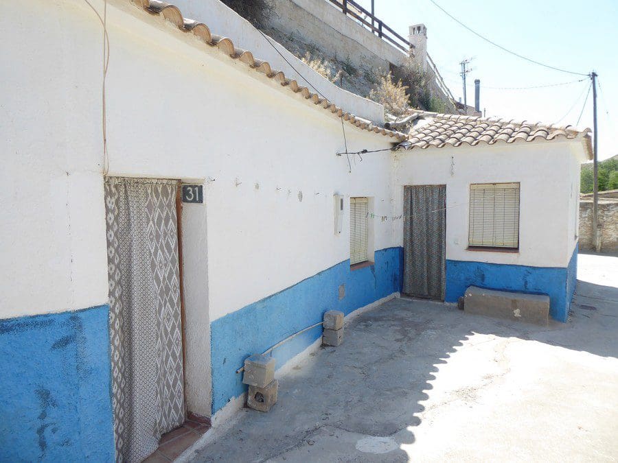 2 soverom Grottehus til salgs i Castillejar - € 28 000 (Ref: 9789637)