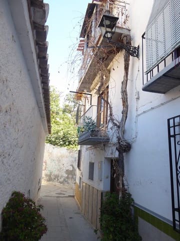 5 camera da letto Finca/Casa di Campagna in vendita in Baza - 35.000 € (Rif: 9789639)