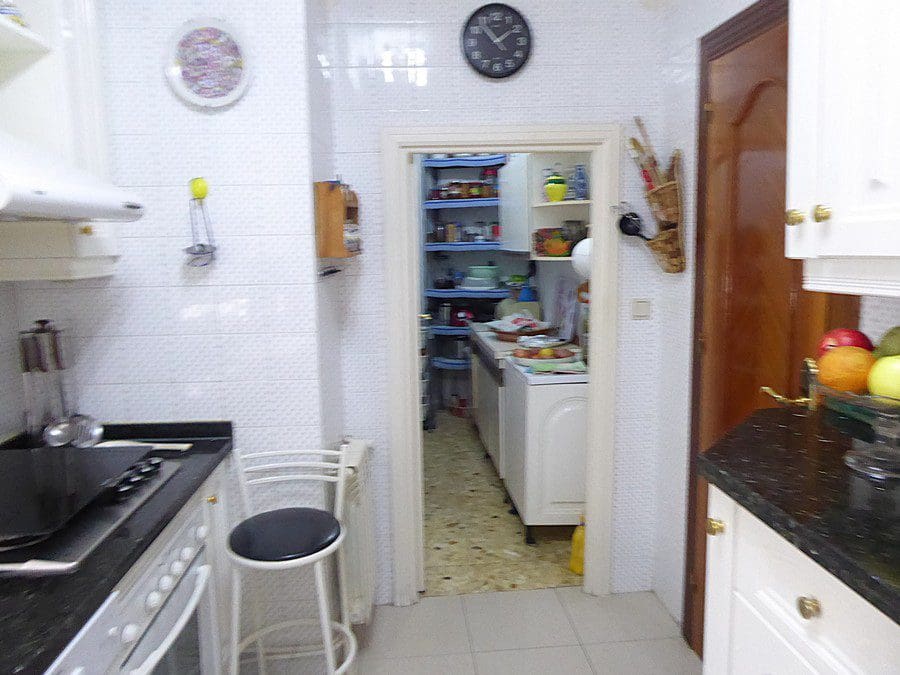 3 camera da letto Finca/Casa di Campagna in vendita in Baza - 98.000 € (Rif: 9789640)