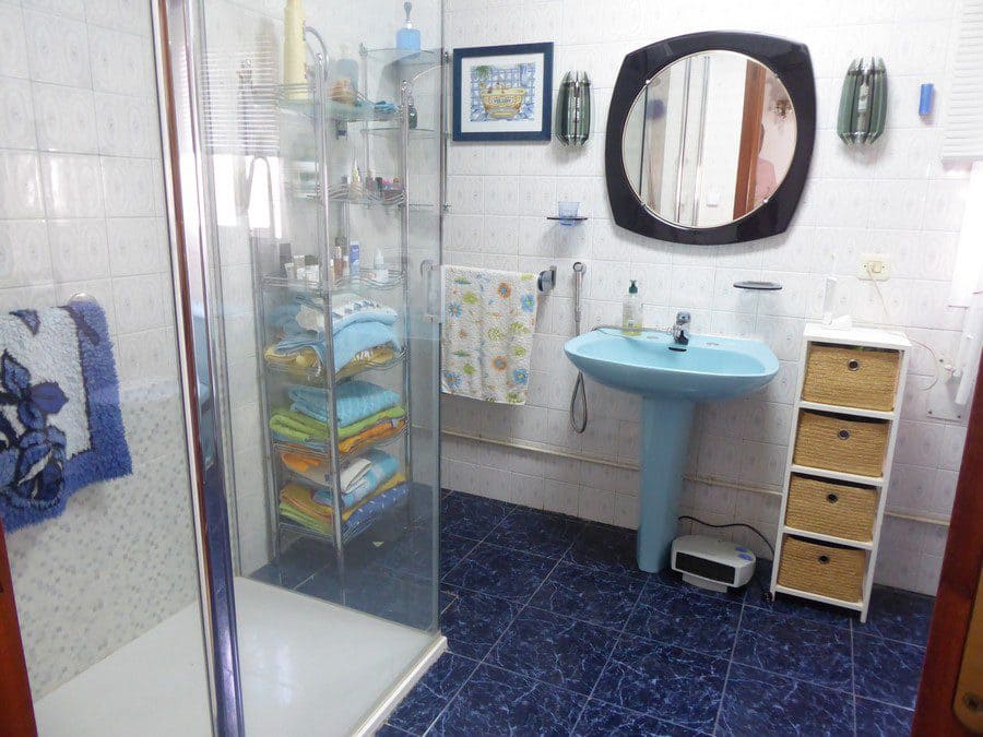 3 camera da letto Finca/Casa di Campagna in vendita in Baza - 98.000 € (Rif: 9789640)