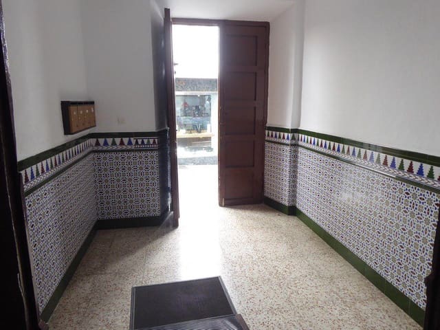 3 camera da letto Finca/Casa di Campagna in vendita in Baza - 98.000 € (Rif: 9789640)