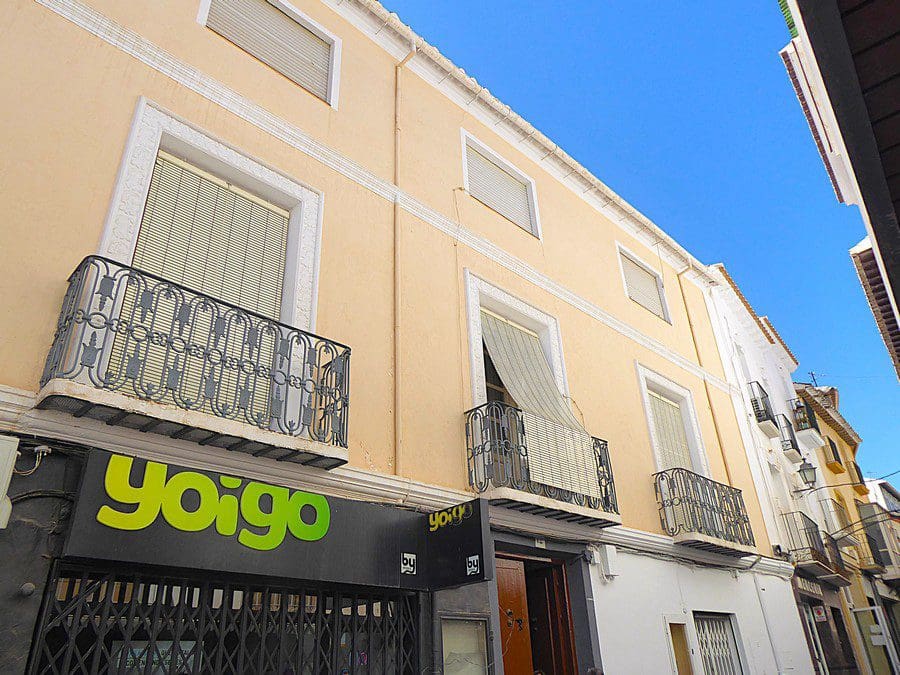 3 camera da letto Finca/Casa di Campagna in vendita in Baza - 98.000 € (Rif: 9789640)