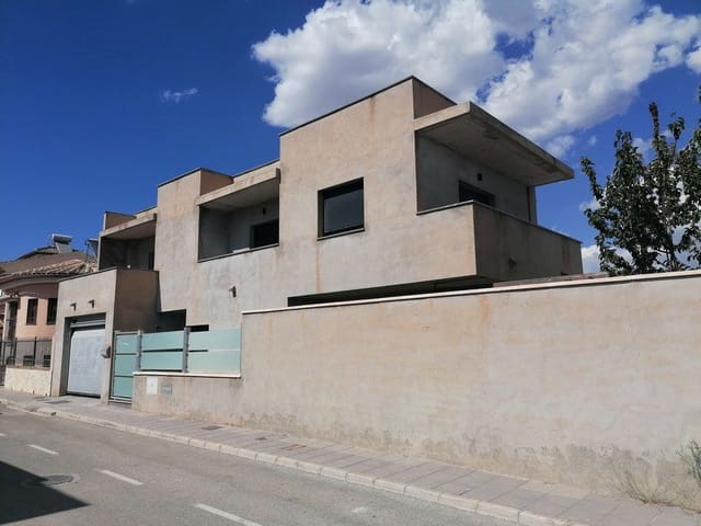 3 camera da letto Finca/Casa di Campagna in vendita in Baza - 318.000 € (Rif: 9789641)