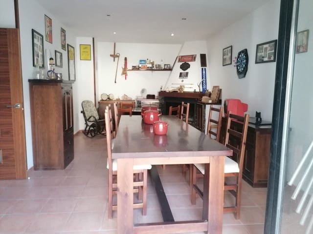 3 camera da letto Finca/Casa di Campagna in vendita in Baza - 318.000 € (Rif: 9789641)