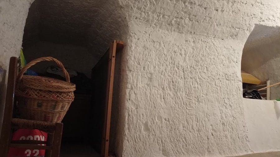 4 makuuhuone Luolatalo myytävänä paikassa Benamaurel - 70 000 € (Ref: 9789642)