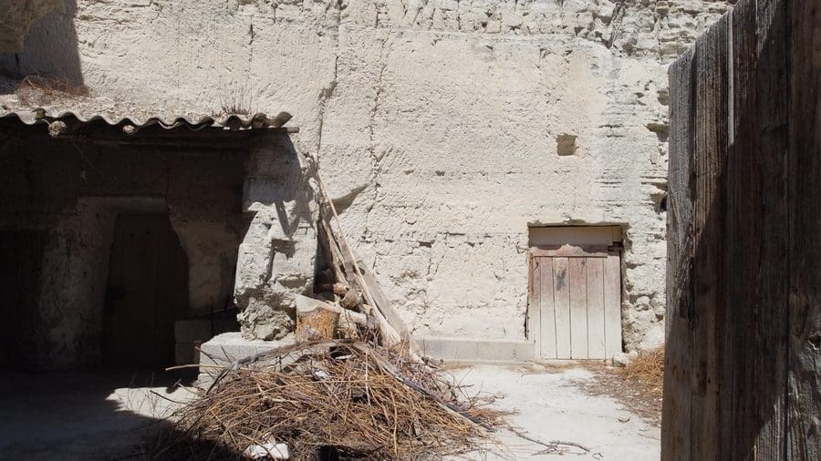 4 makuuhuone Luolatalo myytävänä paikassa Benamaurel - 70 000 € (Ref: 9789642)