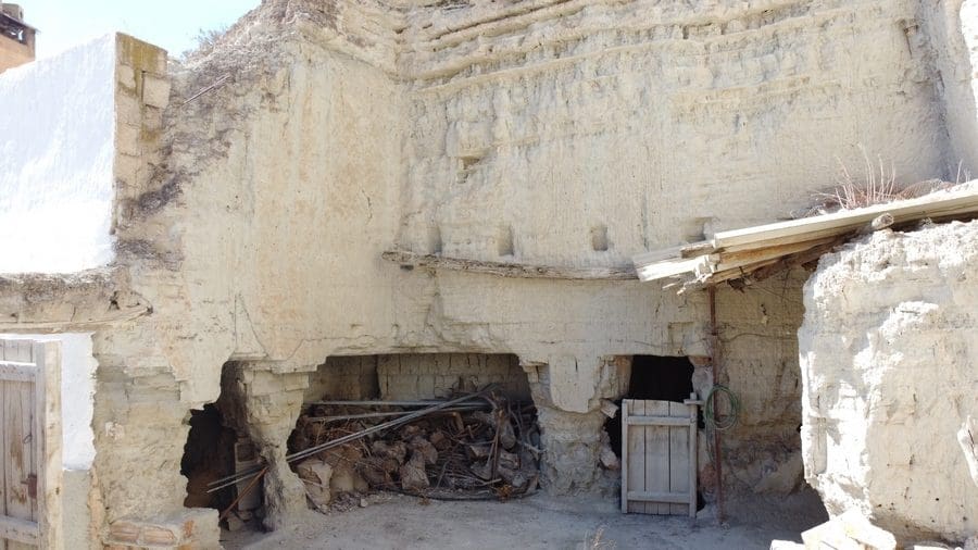 4 makuuhuone Luolatalo myytävänä paikassa Benamaurel - 70 000 € (Ref: 9789642)