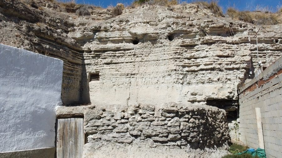 4 makuuhuone Luolatalo myytävänä paikassa Benamaurel - 70 000 € (Ref: 9789642)