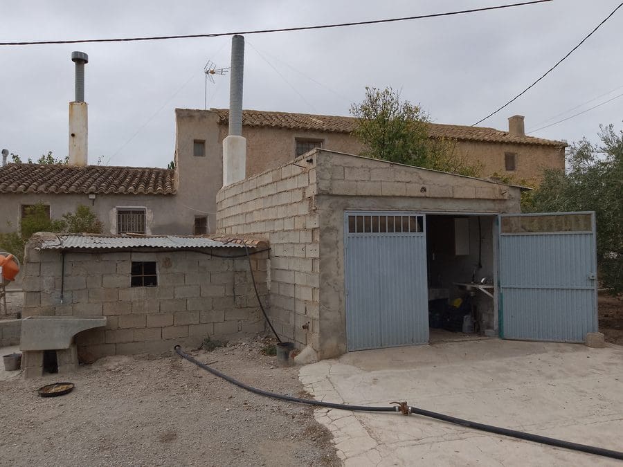 5 camera da letto Finca/Casa di Campagna in vendita in Baza - 200.000 € (Rif: 9789643)