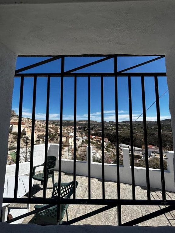 6 sypialnia Dom w skale na sprzedaż w Zujar - 85 000 € (Ref: 9789644)