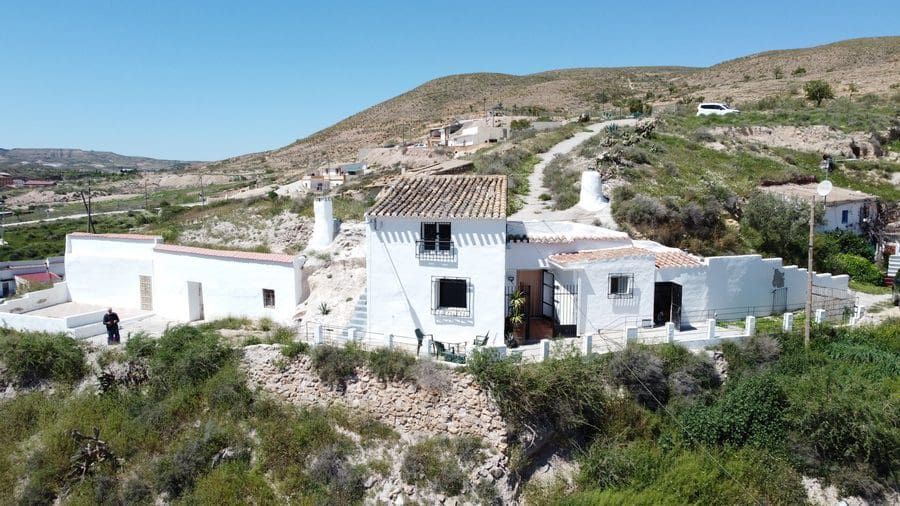 6 sypialnia Dom w skale na sprzedaż w Zujar - 85 000 € (Ref: 9789644)