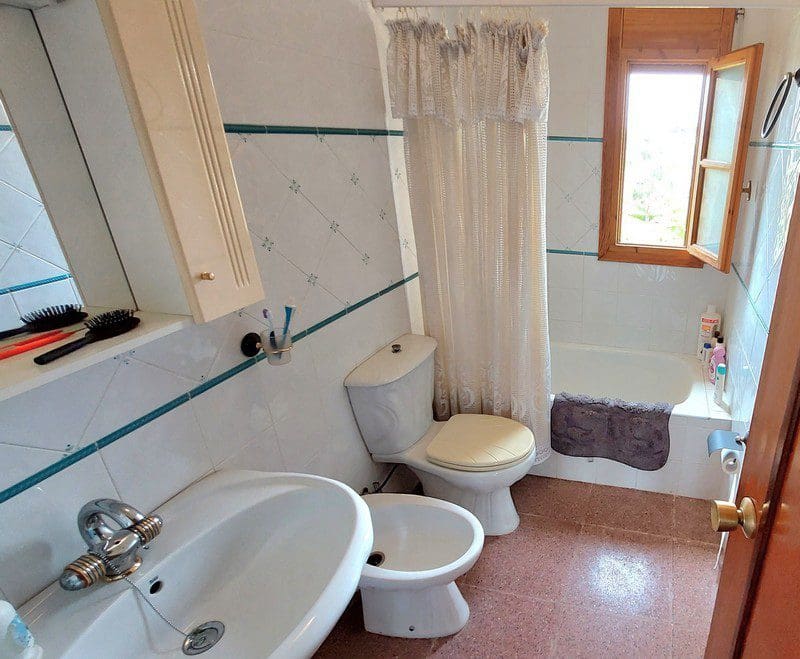 9 camera da letto Finca/Casa di Campagna in vendita in Baza - 477.000 € (Rif: 9789647)