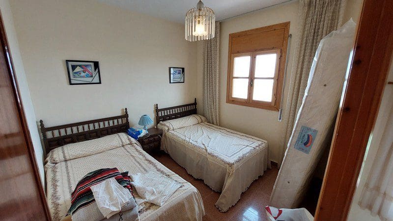 9 camera da letto Finca/Casa di Campagna in vendita in Baza - 477.000 € (Rif: 9789647)