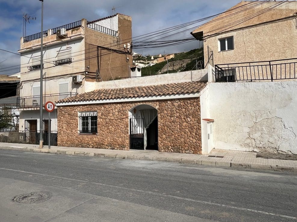 2 soverom Finca/Herregård til salgs i Zujar - € 50 000 (Ref: 9789751)