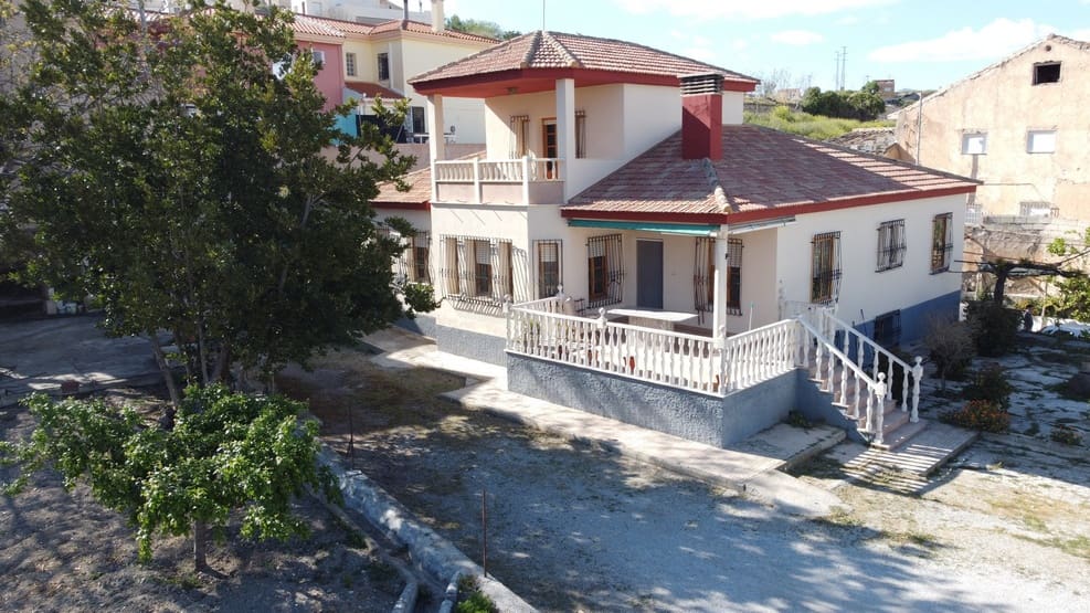 5 soveværelse Erhverv til salg i Baza med swimmingpool - € 360.000 (Ref: 9810886)