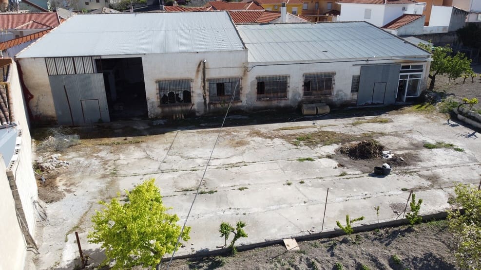 5 soveværelse Erhverv til salg i Baza med swimmingpool - € 360.000 (Ref: 9810886)