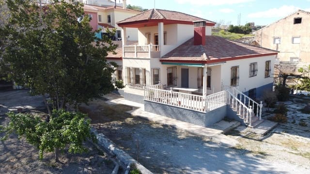 5 soveværelse Erhverv til salg i Baza med swimmingpool - € 360.000 (Ref: 9810886)