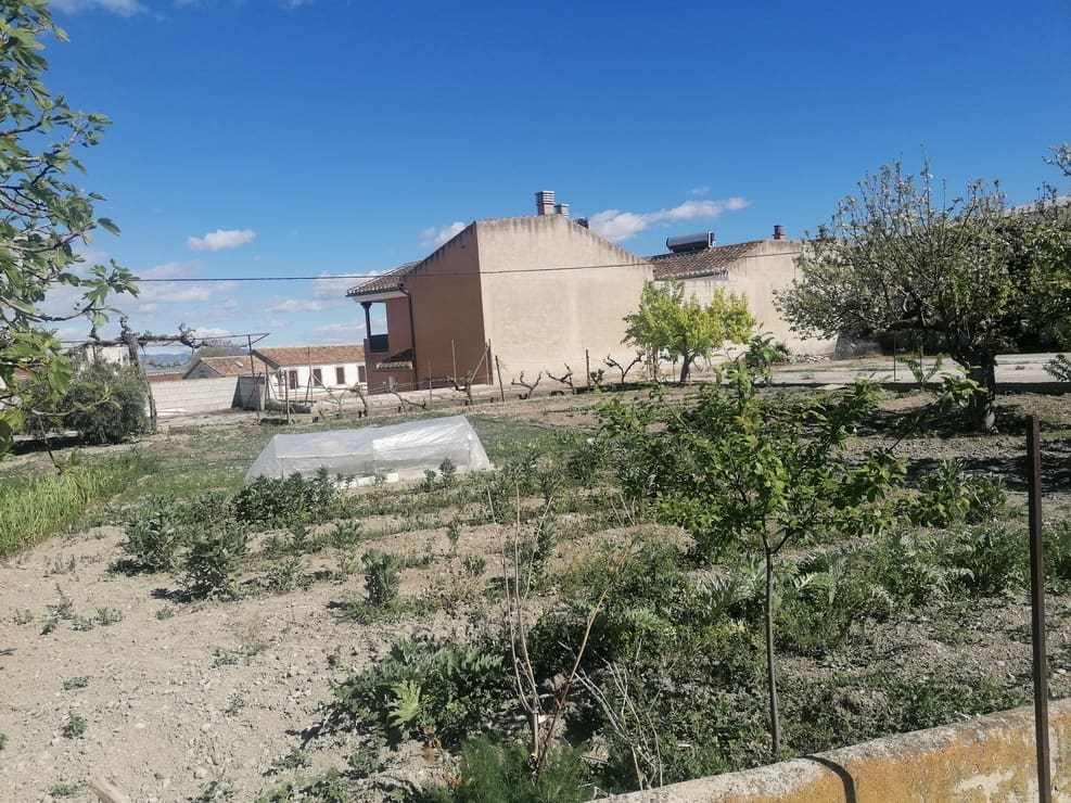 5 soveværelse Erhverv til salg i Baza med swimmingpool - € 360.000 (Ref: 9810886)