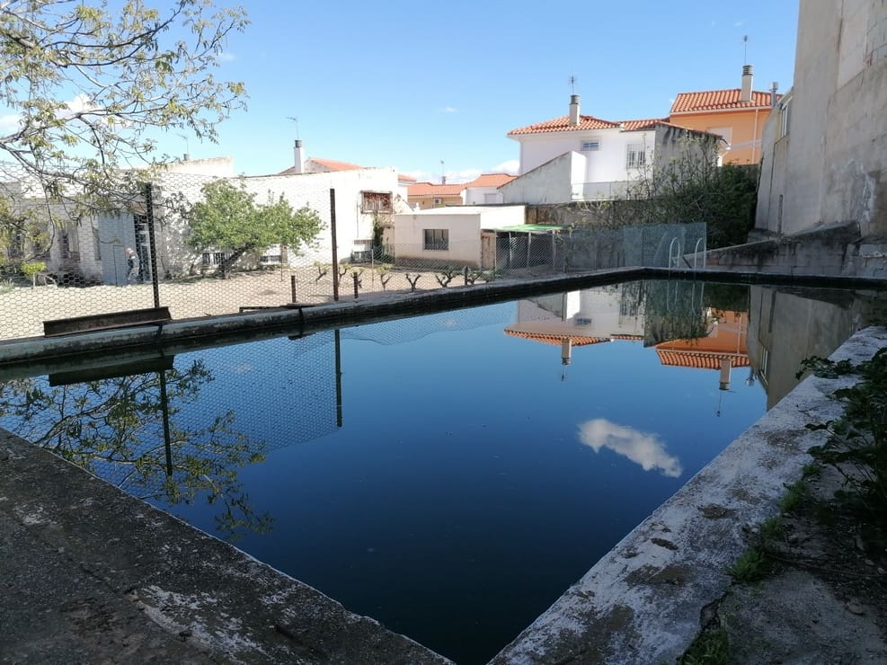 5 Zimmer Haus zu verkaufen in Baza mit Pool - 360.000 € (Ref: 9810886)