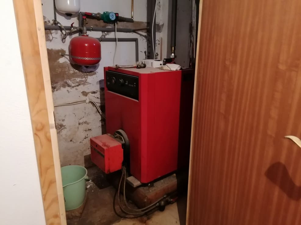 5 Zimmer Haus zu verkaufen in Baza mit Pool - 360.000 € (Ref: 9810886)