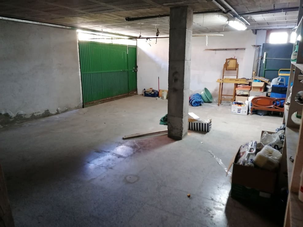 5 Zimmer Haus zu verkaufen in Baza mit Pool - 360.000 € (Ref: 9810886)