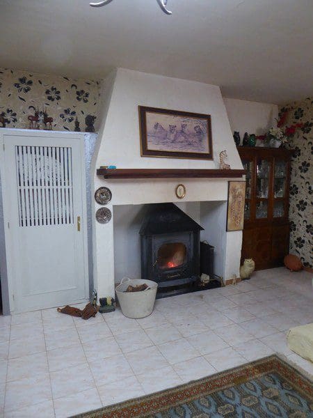 2 bedroom Finca/Country House for sale in Castril - € 215,000 (Ref: 9827505)