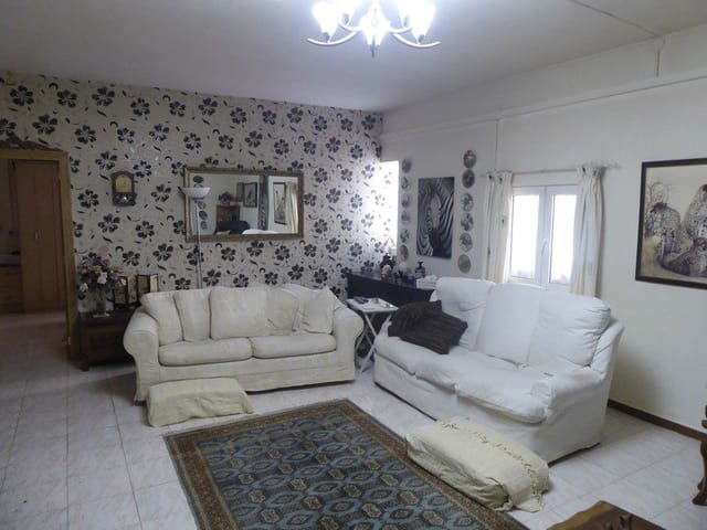 2 makuuhuone Maalaistalo myytävänä paikassa Castril - 215 000 € (Ref: 9827505)