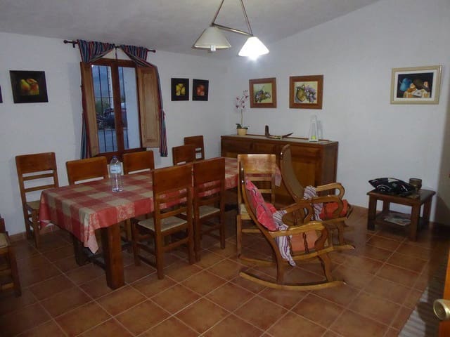 3 soveværelse Hulehus til salg i Las Cucharetas, Cortes de Baza - € 54.000 (Ref: 9827506)