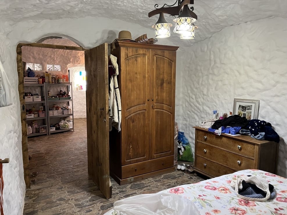 4 soveværelse Erhverv til salg i Caniles - € 135.000 (Ref: 9854690)