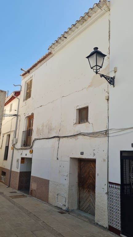 4 sovrum Grotthus till salu i Caniles - 75 000 € (Ref: 9860590)