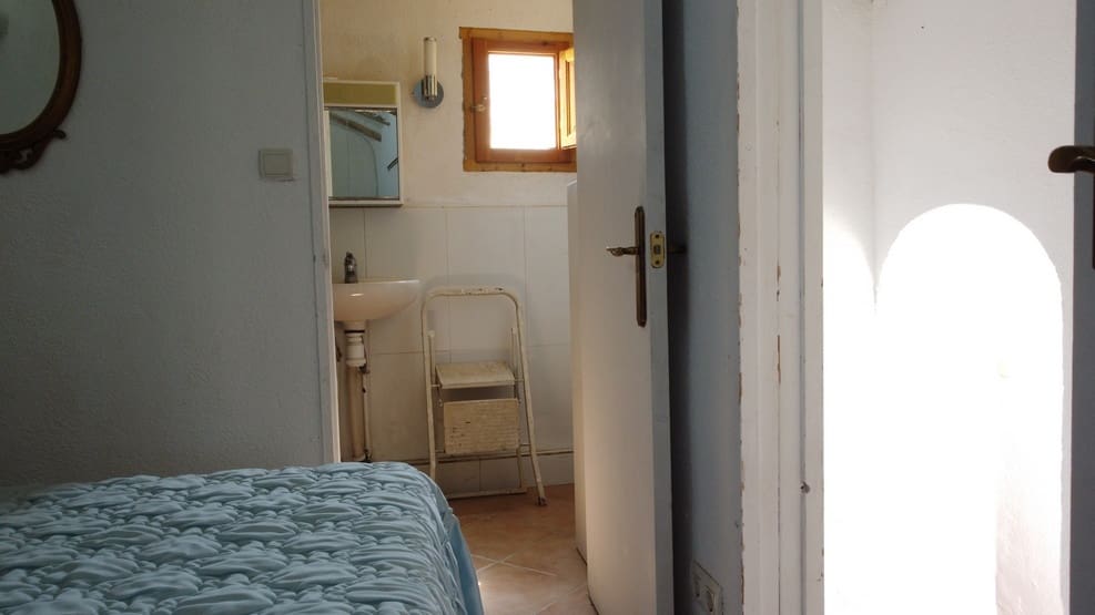 4 sovrum Grotthus till salu i Caniles - 75 000 € (Ref: 9860590)