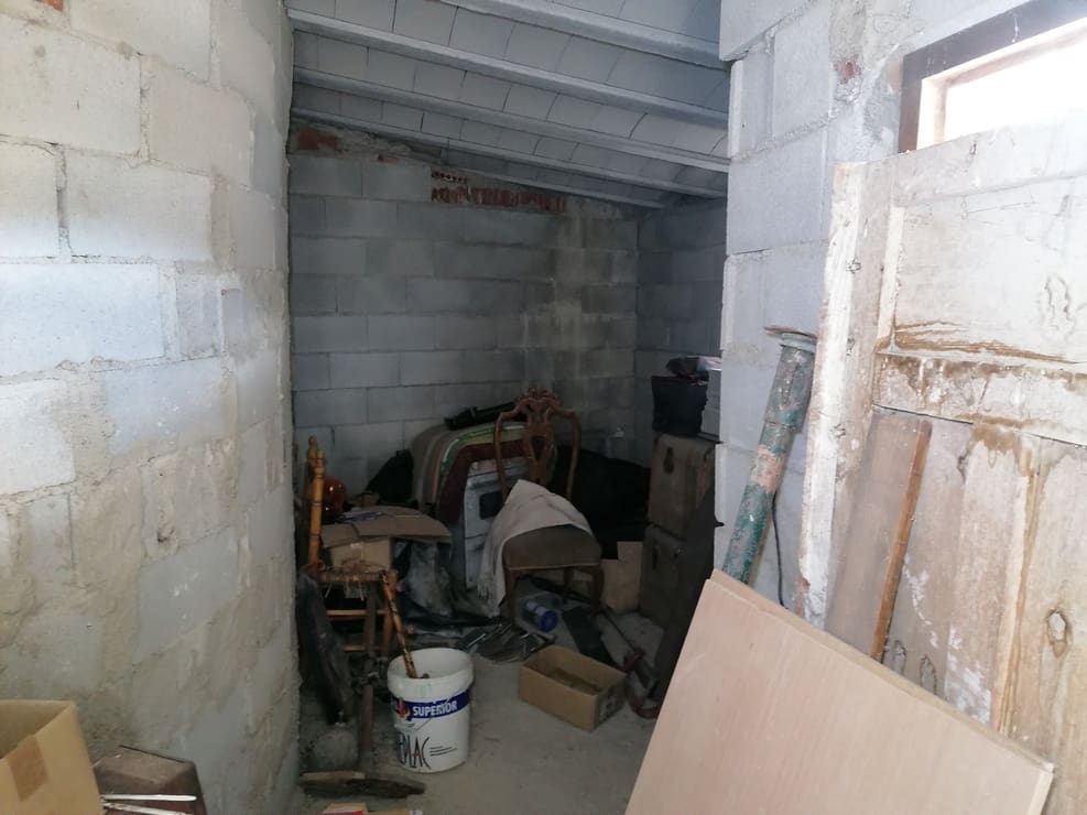 4 sovrum Grotthus till salu i Caniles - 75 000 € (Ref: 9860590)
