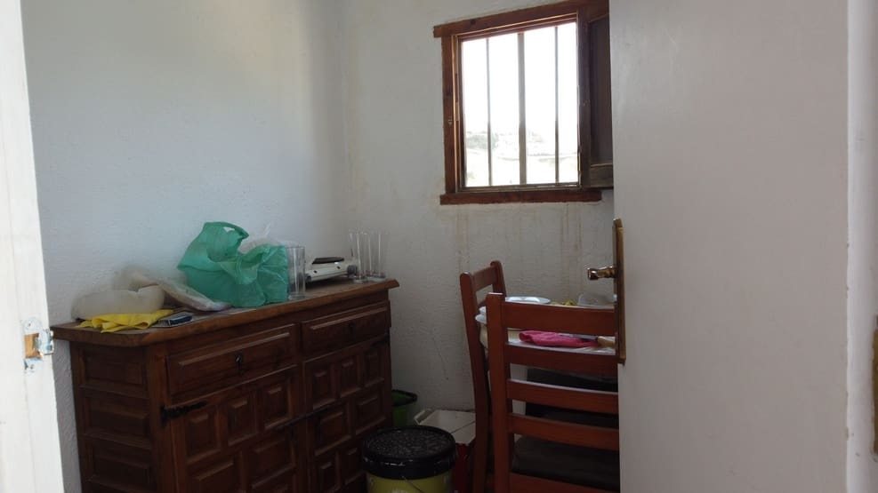 4 sovrum Grotthus till salu i Caniles - 75 000 € (Ref: 9860590)