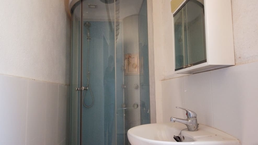 4 sovrum Grotthus till salu i Caniles - 75 000 € (Ref: 9860590)