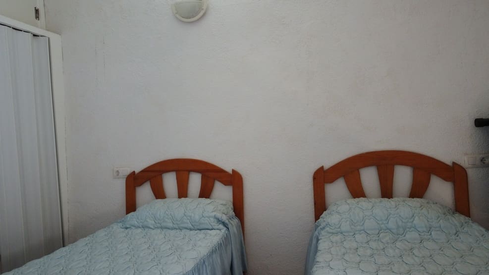 4 sovrum Grotthus till salu i Caniles - 75 000 € (Ref: 9860590)