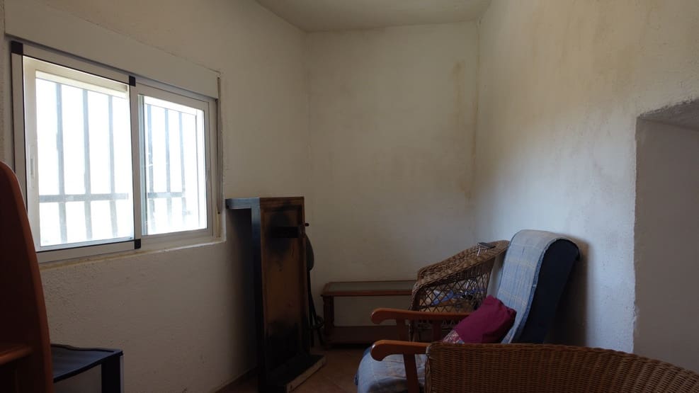 4 sovrum Grotthus till salu i Caniles - 75 000 € (Ref: 9860590)