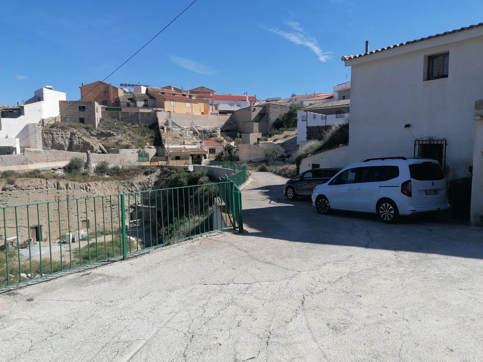 4 sovrum Grotthus till salu i Caniles - 75 000 € (Ref: 9860590)