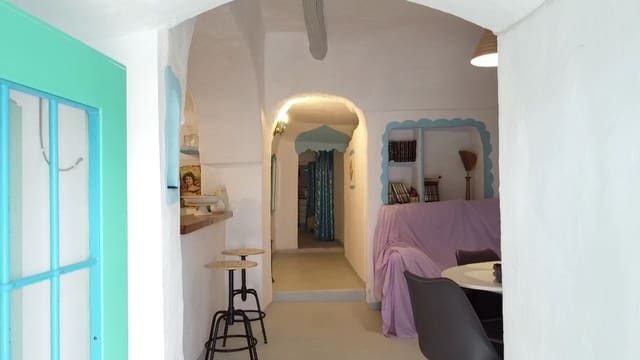 5 soveværelse Hulehus til salg i Fuente Nueva, Orce - € 108.000 (Ref: 9860796)
