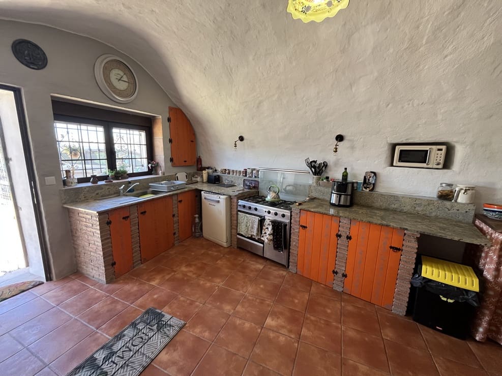 4 chambre Maison Troglodyte à vendre à Cullar avec garage - 175 000 € (Ref: 9860797)