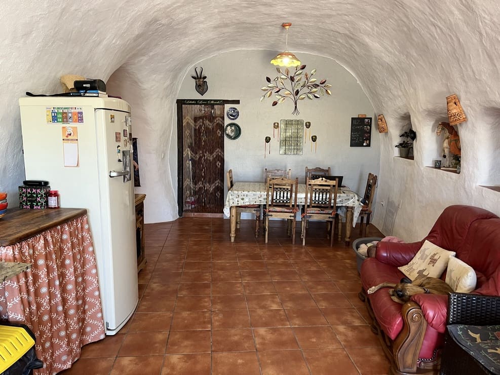 4 chambre Maison Troglodyte à vendre à Cullar avec garage - 175 000 € (Ref: 9860797)