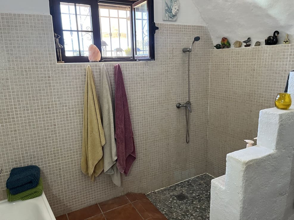 4 chambre Maison Troglodyte à vendre à Cullar avec garage - 175 000 € (Ref: 9860797)