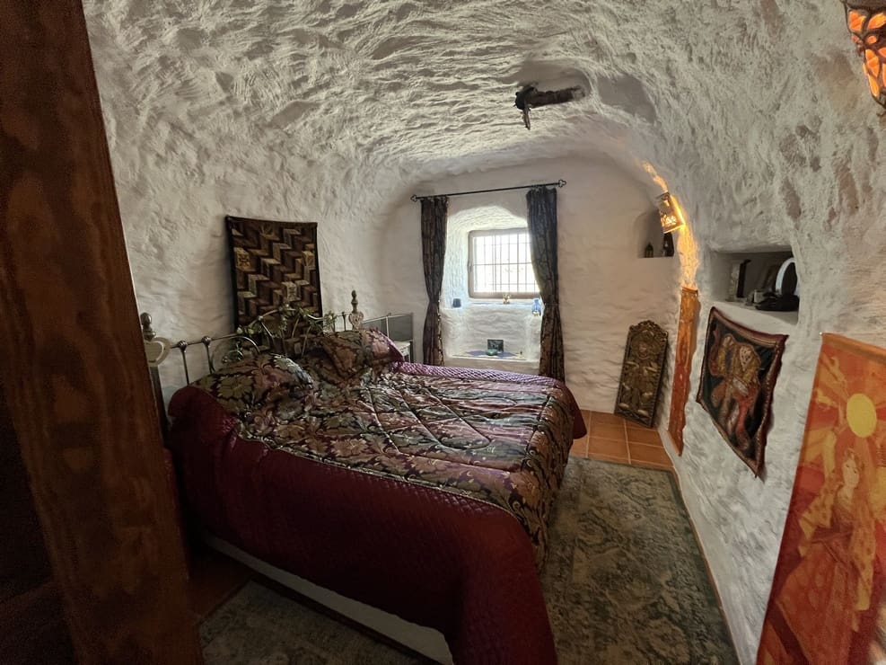 4 chambre Maison Troglodyte à vendre à Cullar avec garage - 175 000 € (Ref: 9860797)