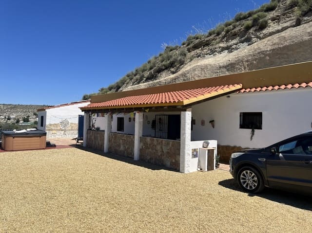 4 chambre Maison Troglodyte à vendre à Cúllar avec garage - 175 000 € (Ref: 9860797)