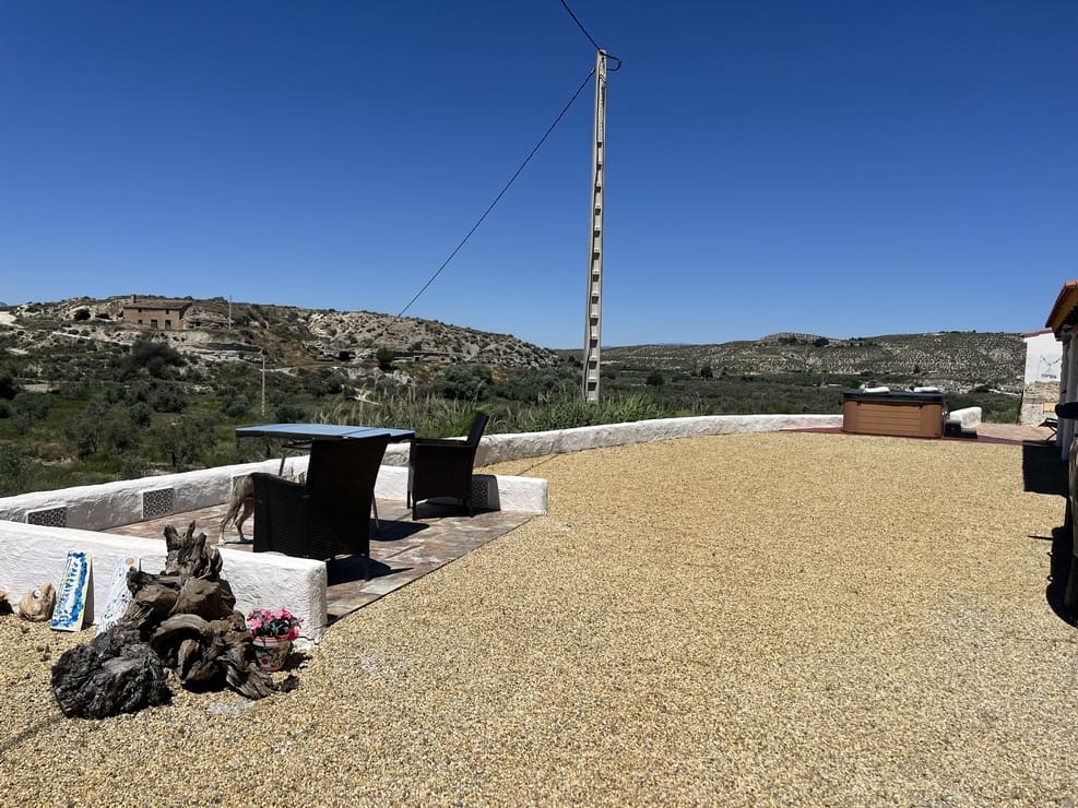 4 bedroom Cave House for sale in Cullar with garage - € 145,000 (Ref: 9860797)
