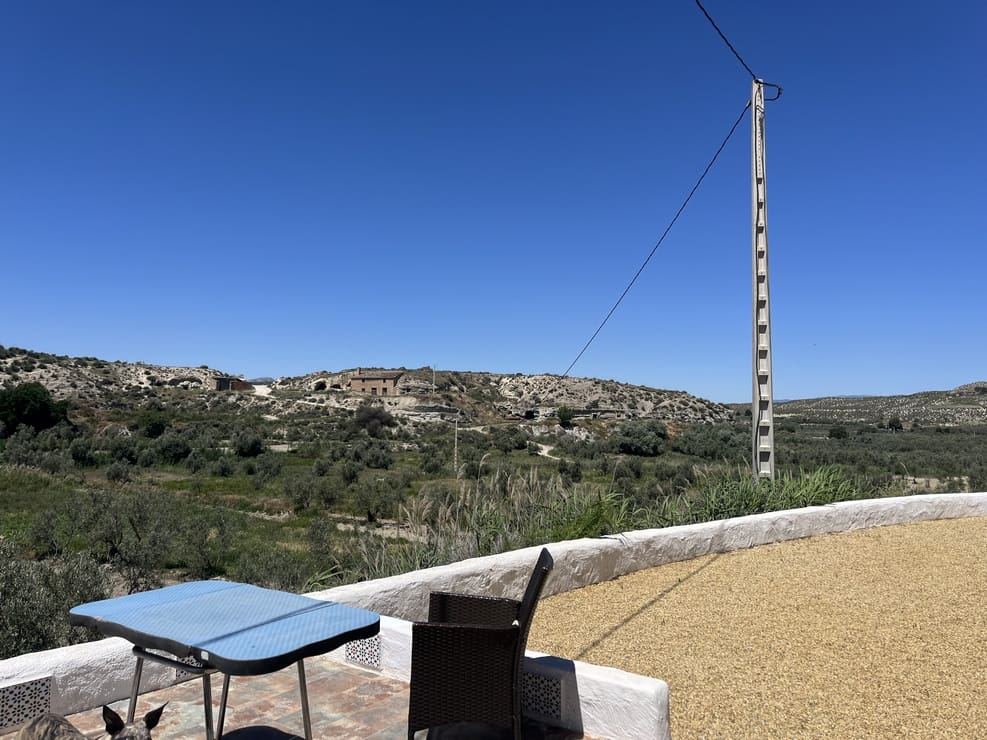 4 bedroom Cave House for sale in Cullar with garage - € 145,000 (Ref: 9860797)
