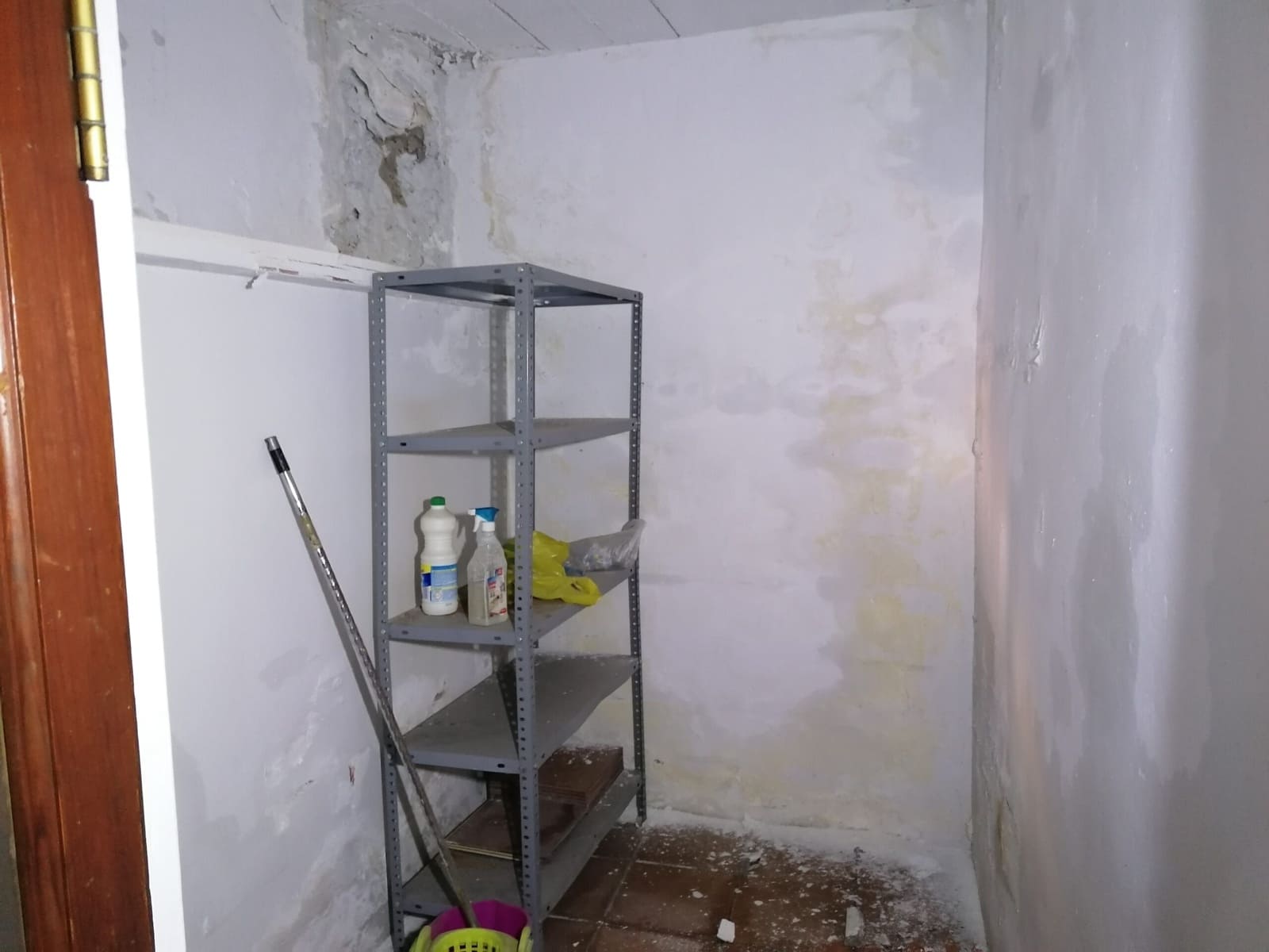 3 bedroom Townhouse for sale in Caniles - € 70,000 (Ref: 9861514)